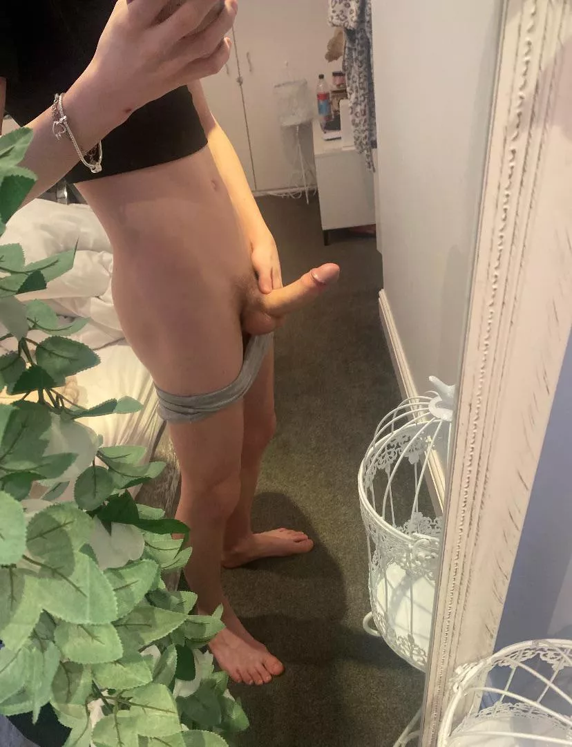 Dm is u wanna jerk off together