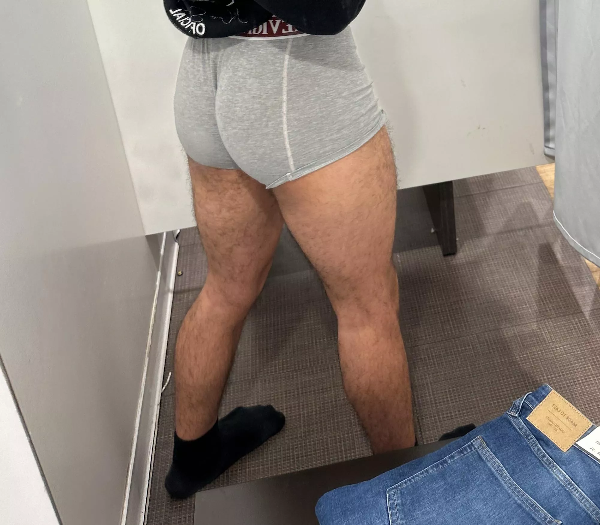 Do I have a big butt ? 🤭