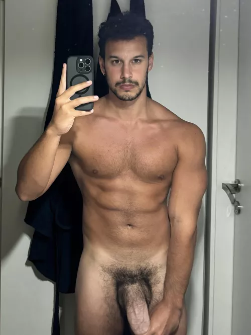 F*CK IT sending dick pics and videos from my gallery to everyone who says hi [25]