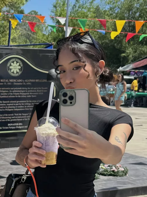 felt really pretty in this🥰