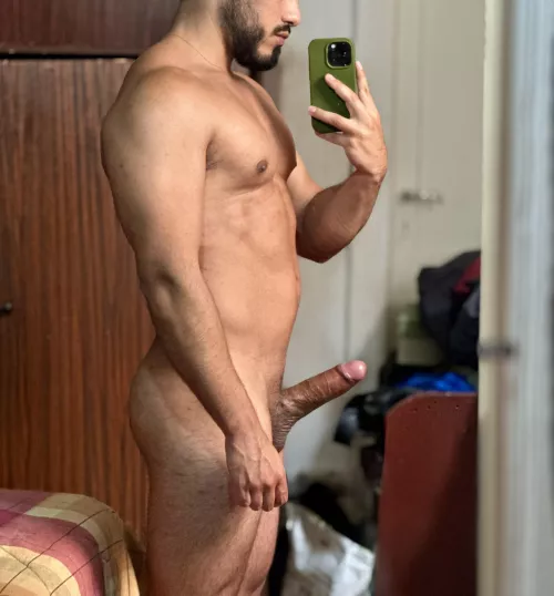 Flexing beard and cock