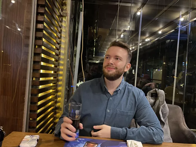 Gaymer spotted in the publicz