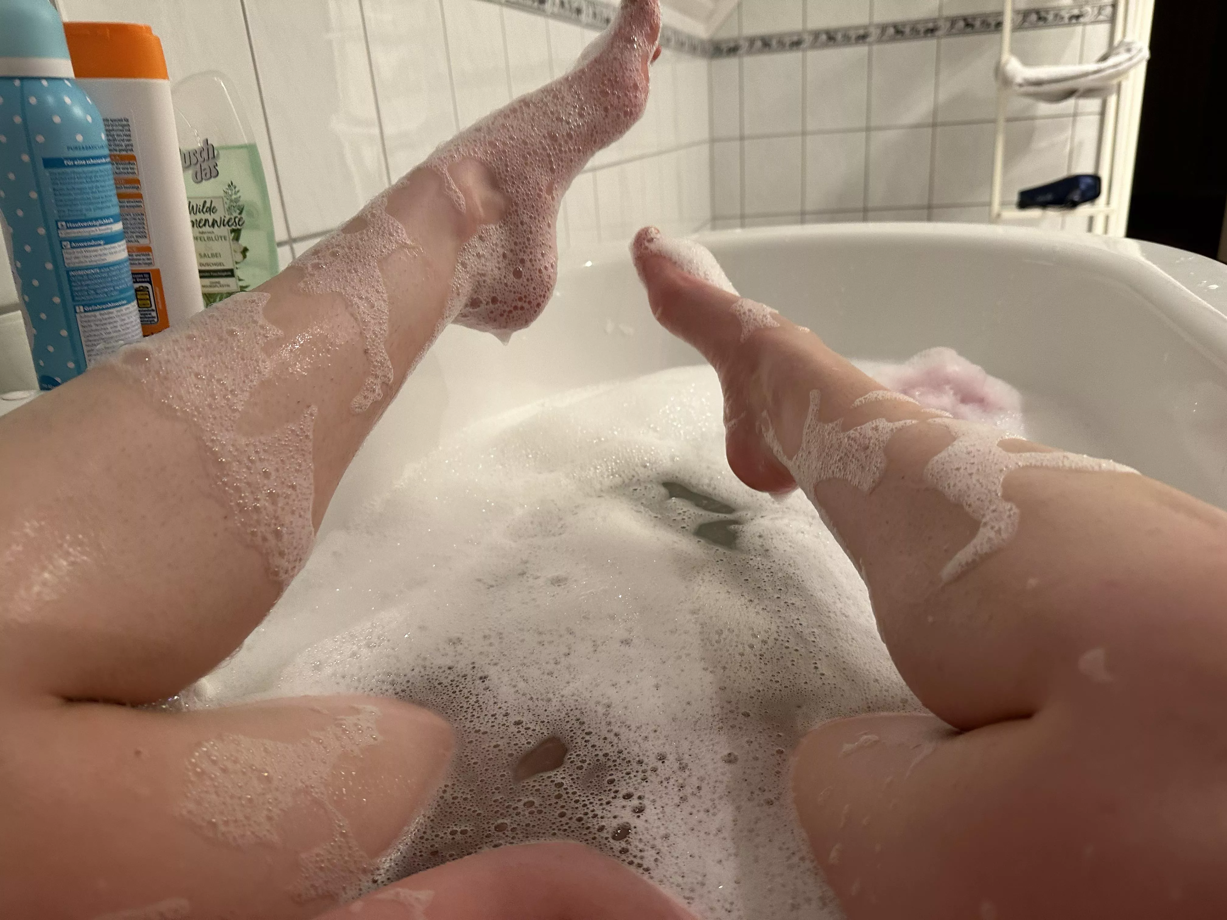 Having fun alone rn hehe