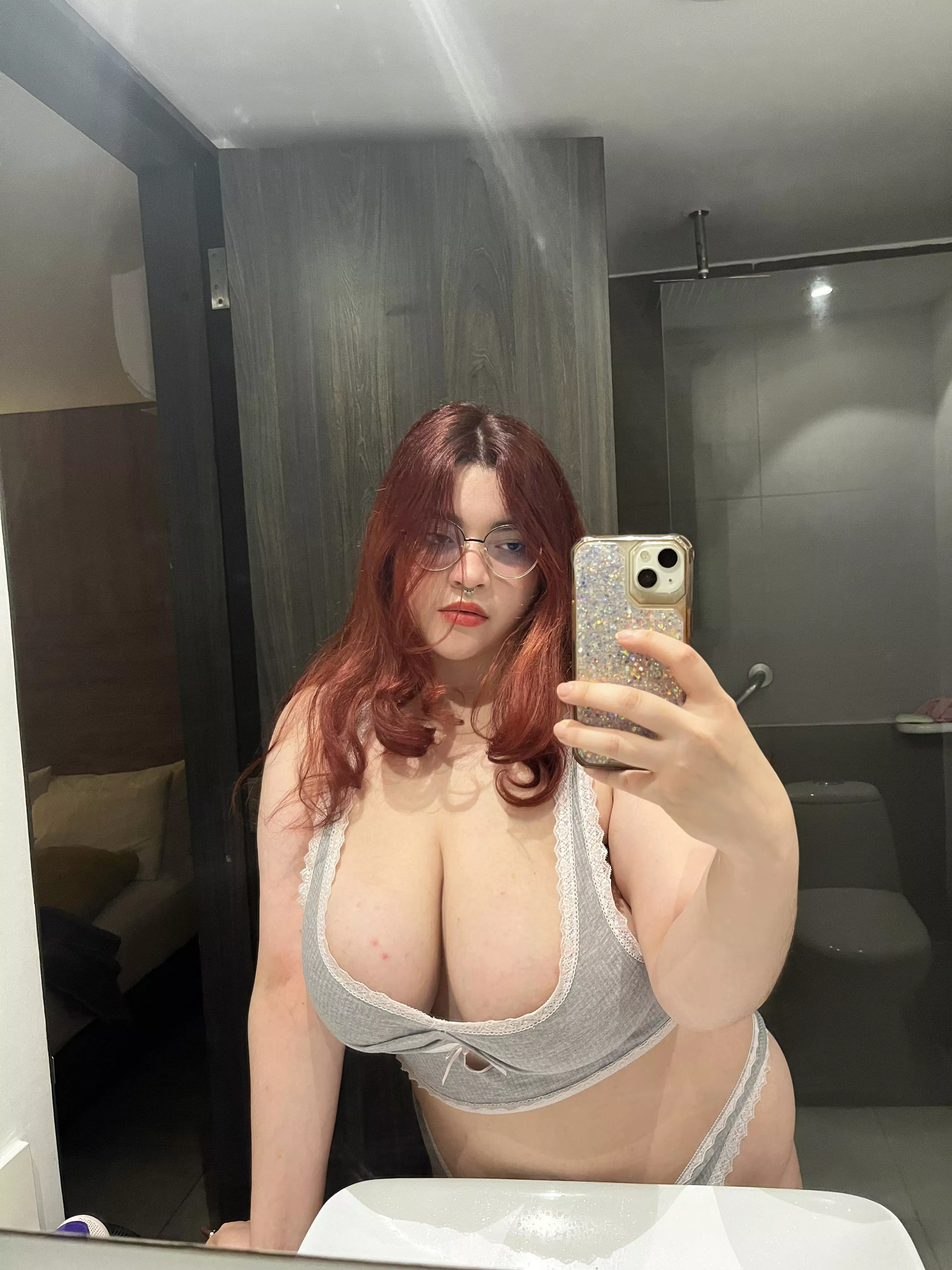 ⋆˙⟡♡here’s your [sub]missive chubby gf ~ available for [sext] & [cam], [pic] & [vid] custom or premades, let’s make a deep connection with ˗ˋˏ[GFE]ˎˊ~ check profile for menu! ♡⟡⋆˙