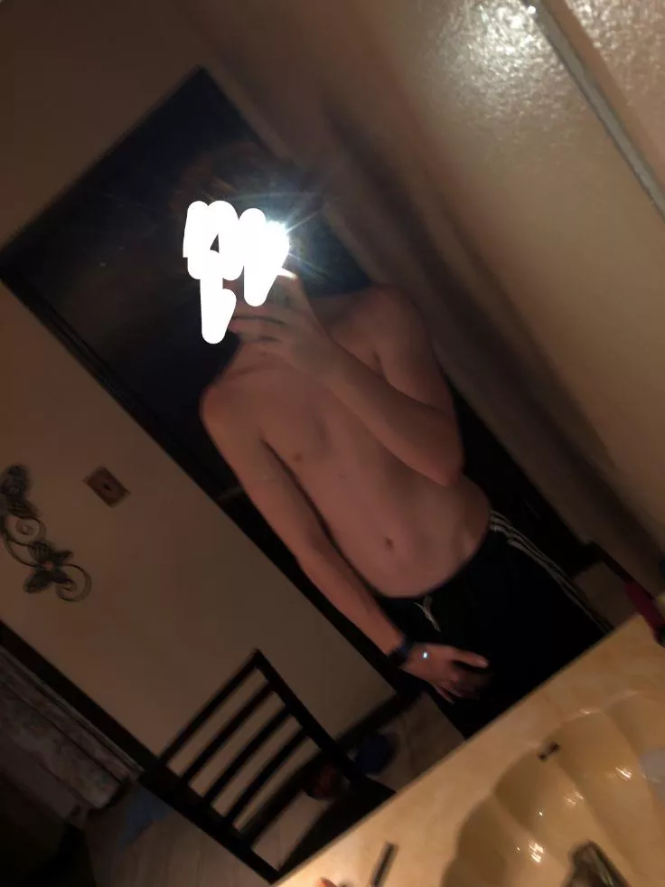 Hmu sc: diamondcrucifix kinky asf