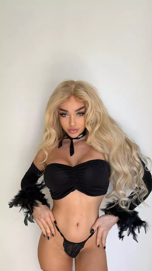Hot trophy