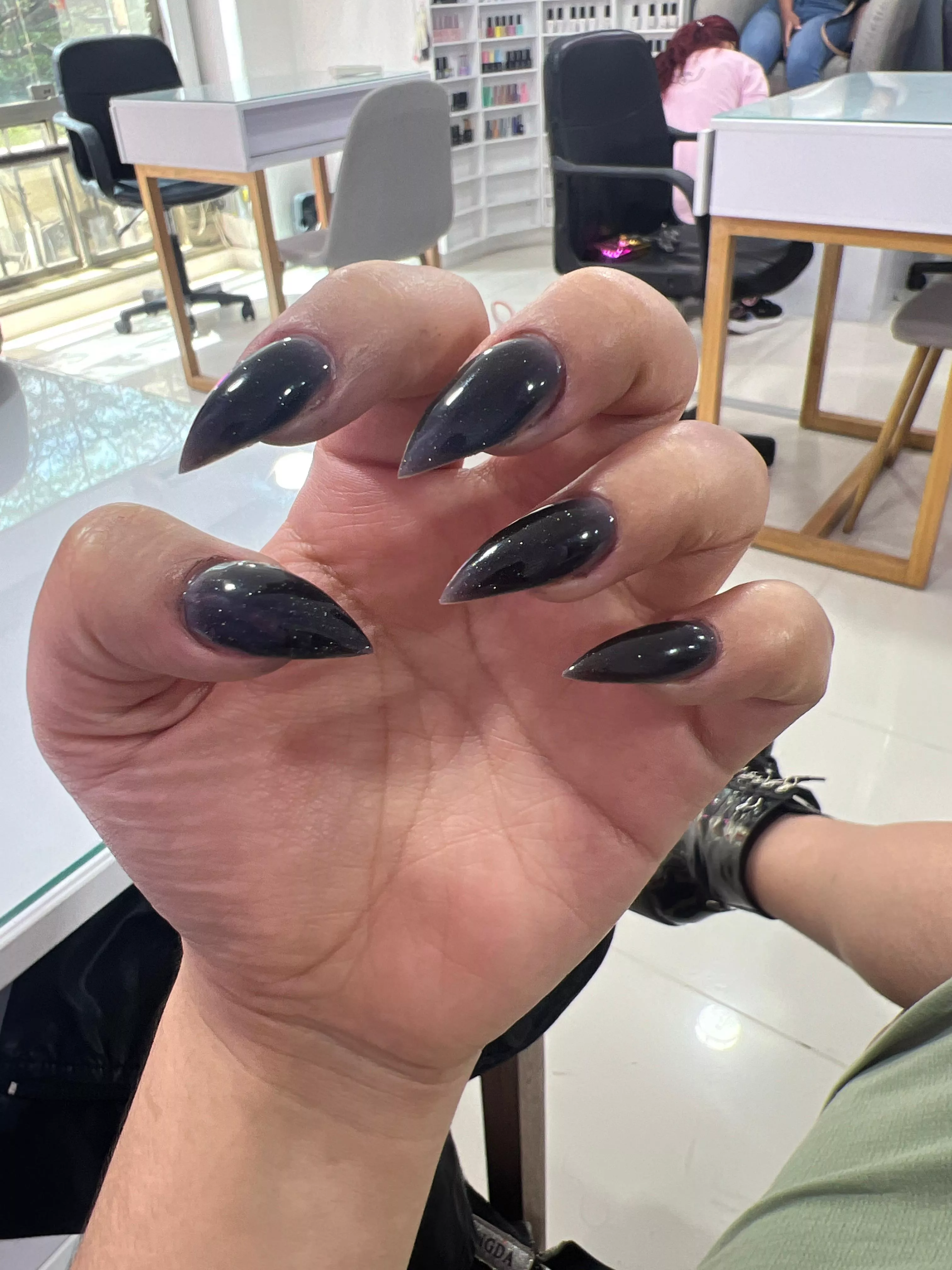 I like Sharp and dark 💋🔥