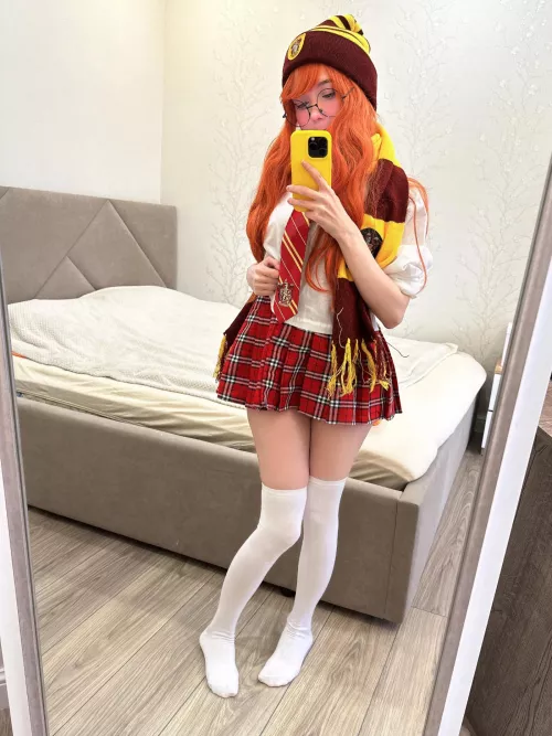 I love short skirts 😏