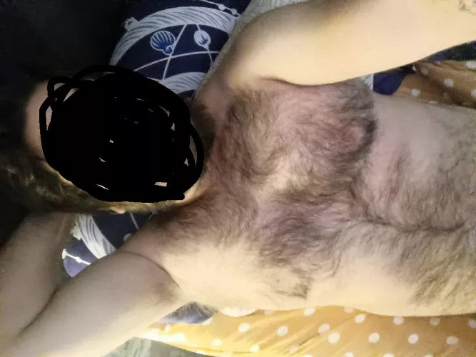 I was wondering if you wanna be next to me in bed now ❤️