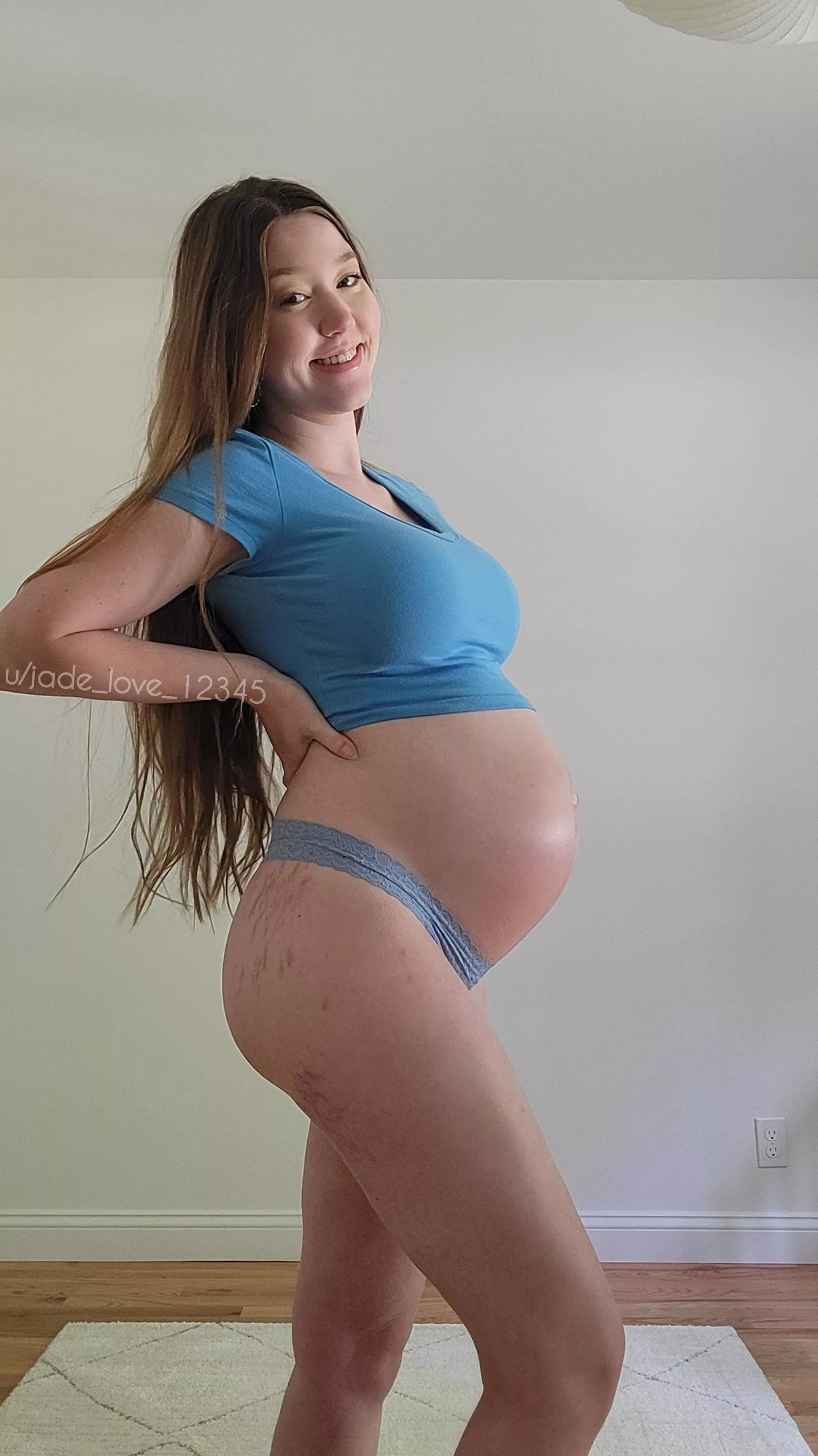 Just oiled up my bump