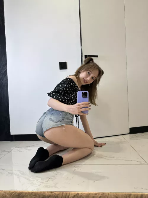 let me surprise you with my naughty side