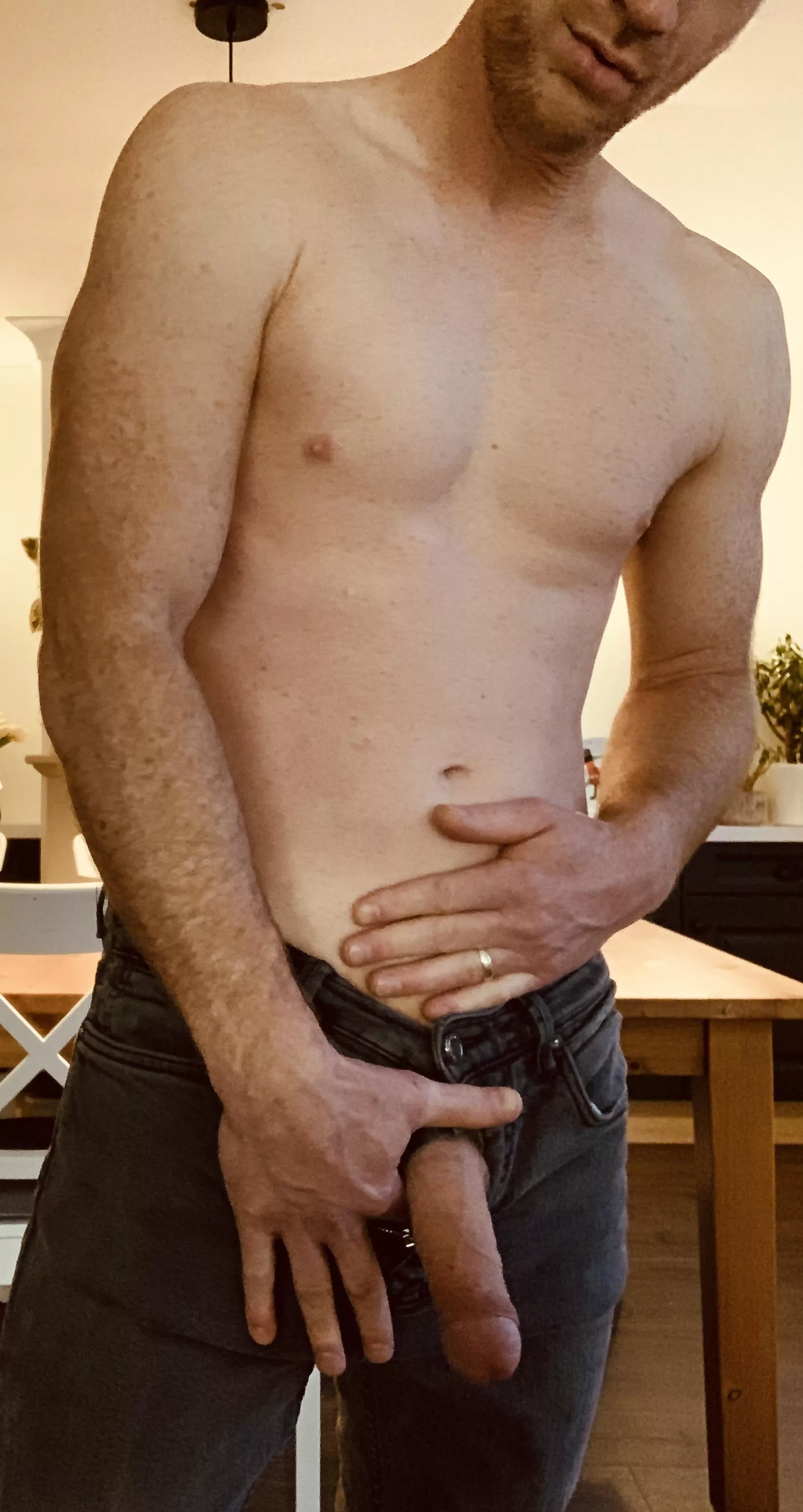 Looking to grow in a willing mouth..[44]