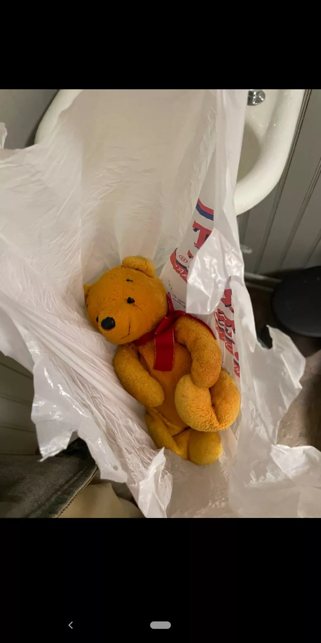 M 22 anyone else around Indianapolis, IN wanna hookup and do some stuff together? 🧸💦🥵😈