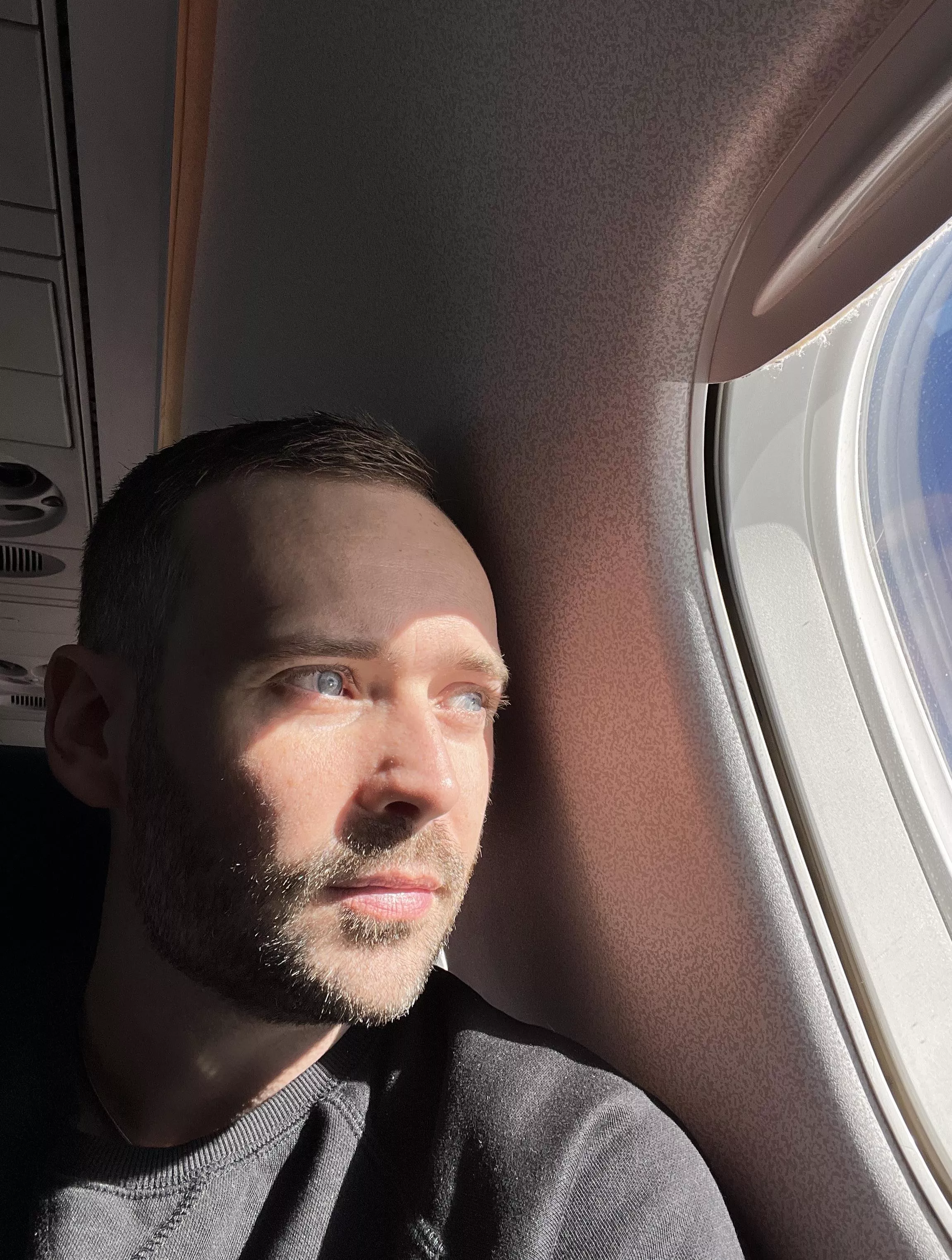 Monday blues, I wanna fly away