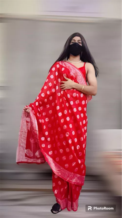 “My Mom made me dress like this, she told me that A Guy is coming with his family to see me so be a Good Girl. But i don’t want to be someone’s wife. What should i do ?”