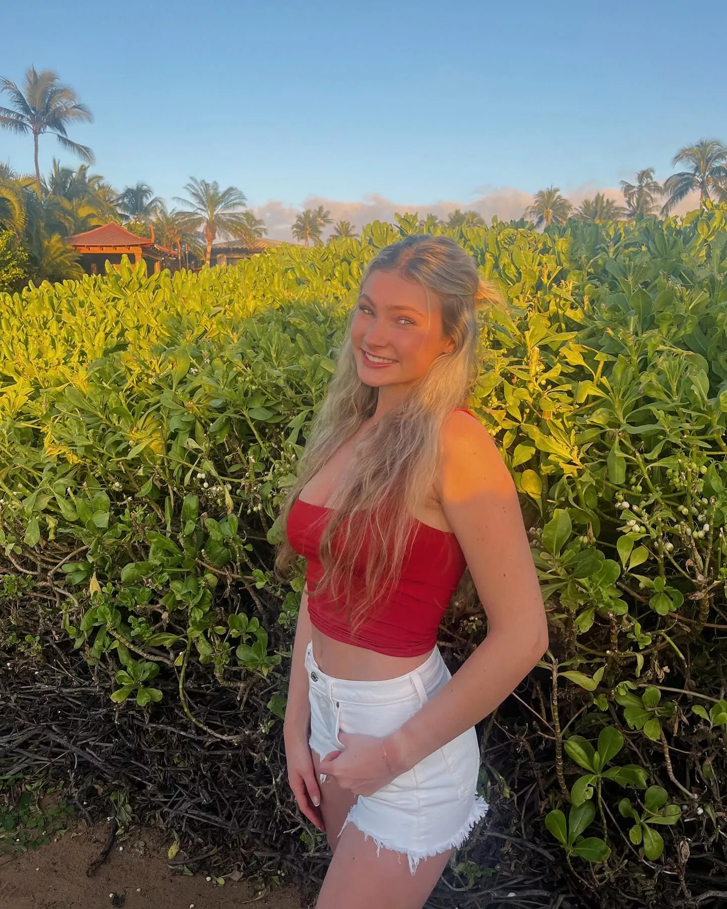 Naturally and Irresistibly Seductive Sophia [IRTR]