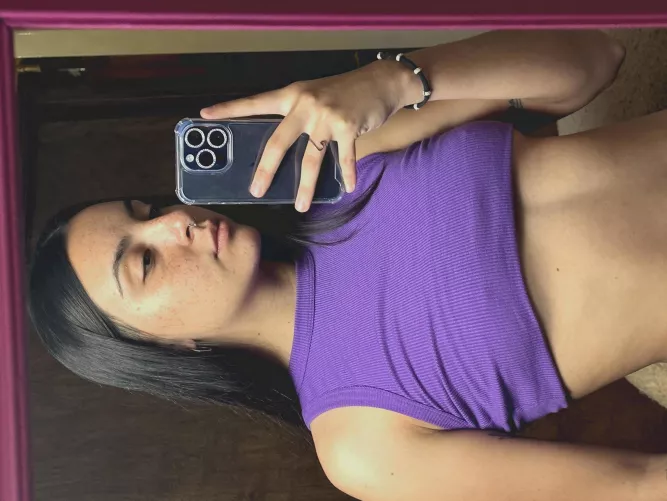  New years resolution is to spend more time naked 