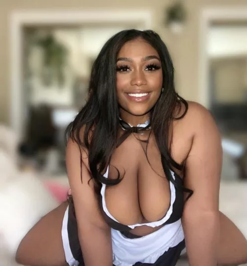 on all fours at your service 