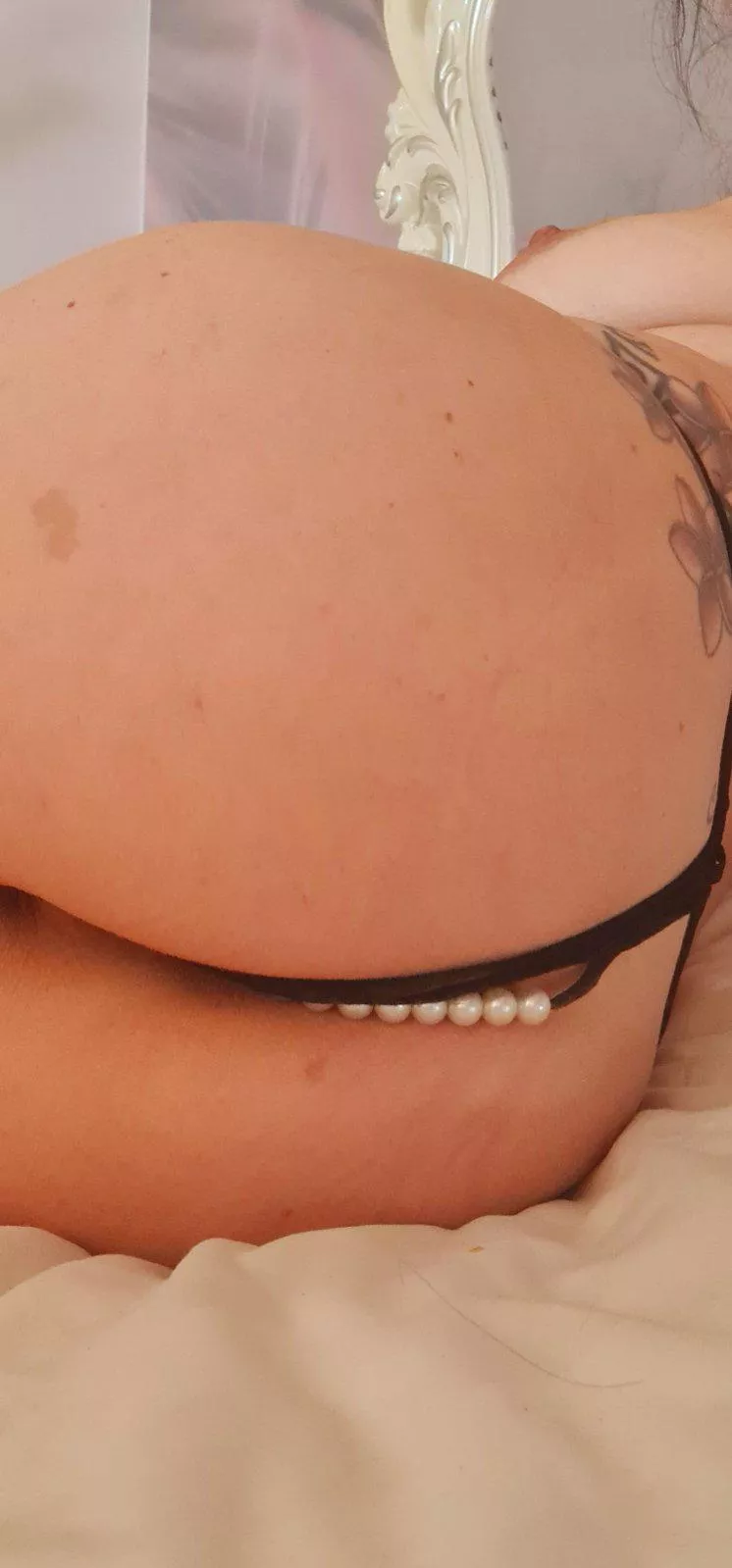 Sexy beads on my ass