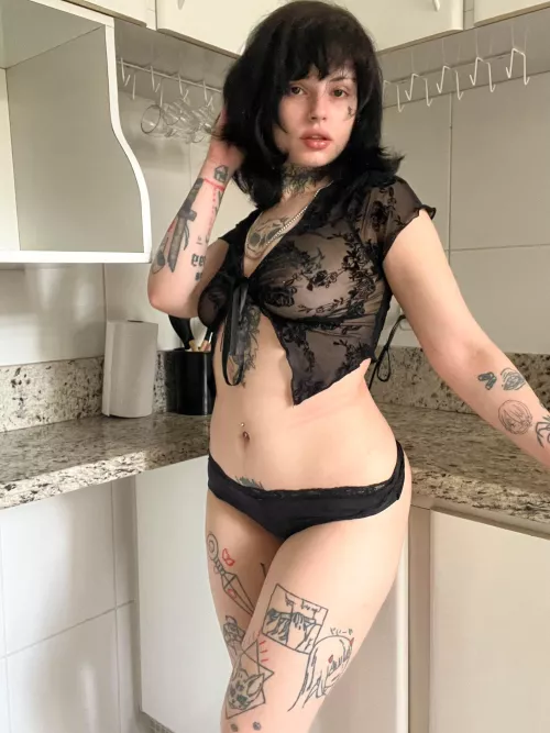 would you like to bang in the kitchen?