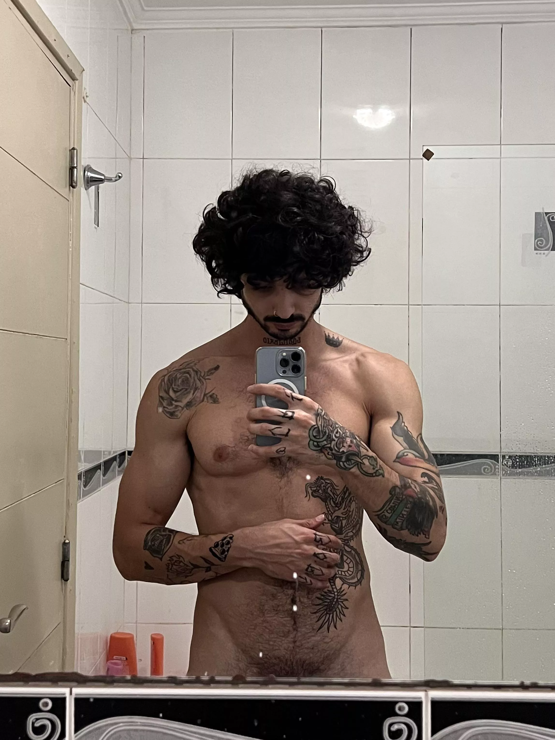 27m looking for a bromance 🥰 who’s down?