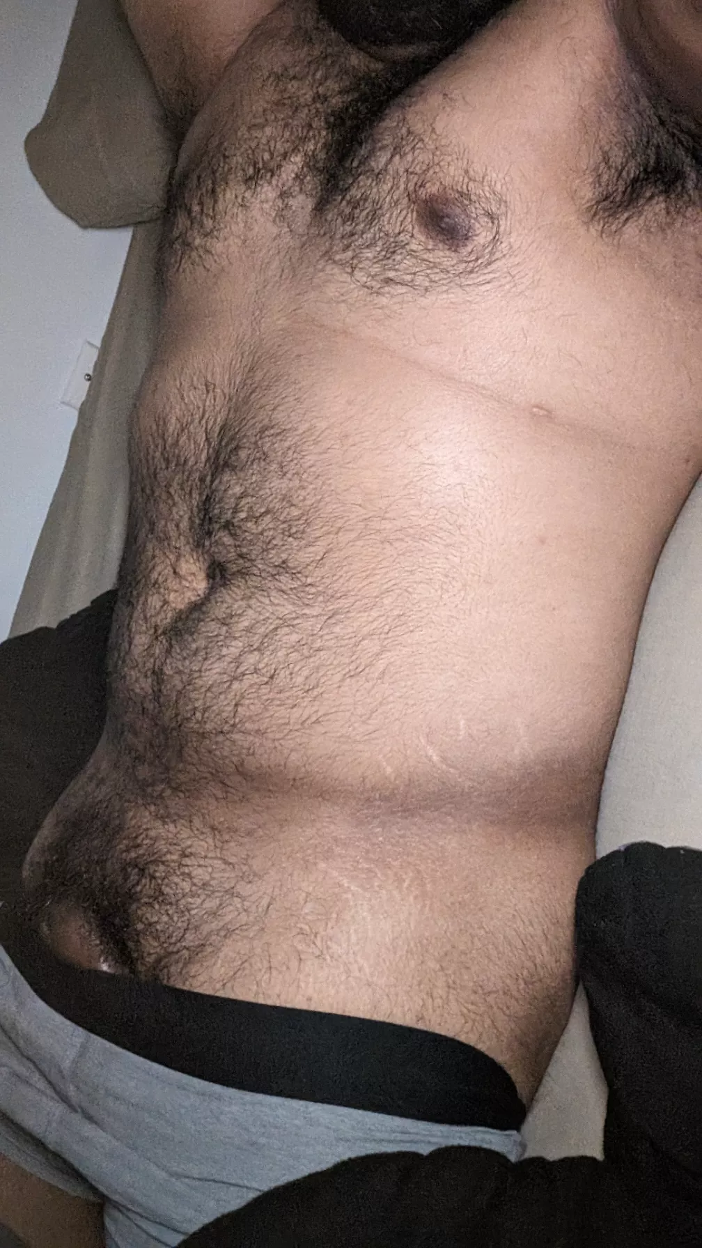 [30] Straight Curious looking for a Bud to explore with