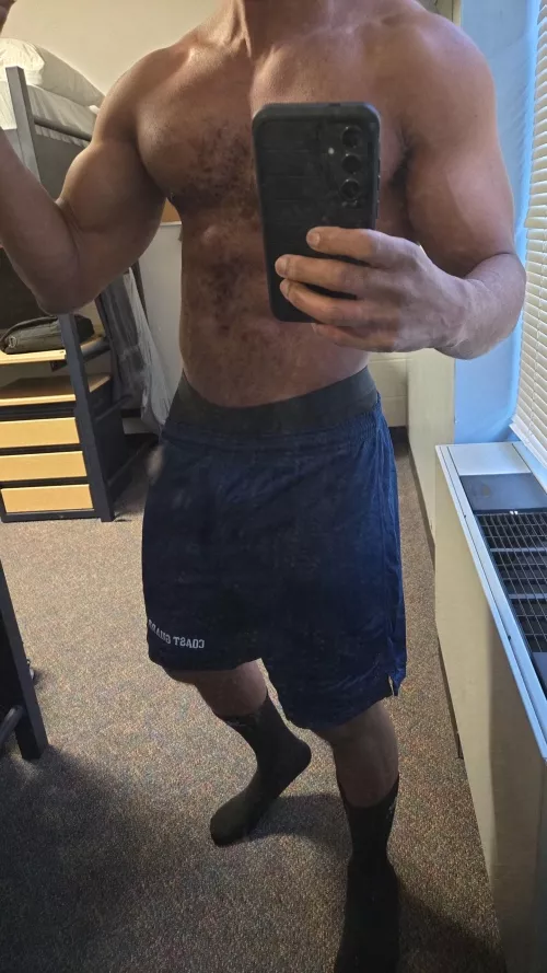 [33] where are the military boys at. I need a special side mission lol