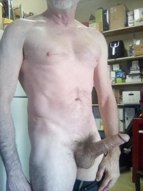 (63) Feeling extra hard this morning!