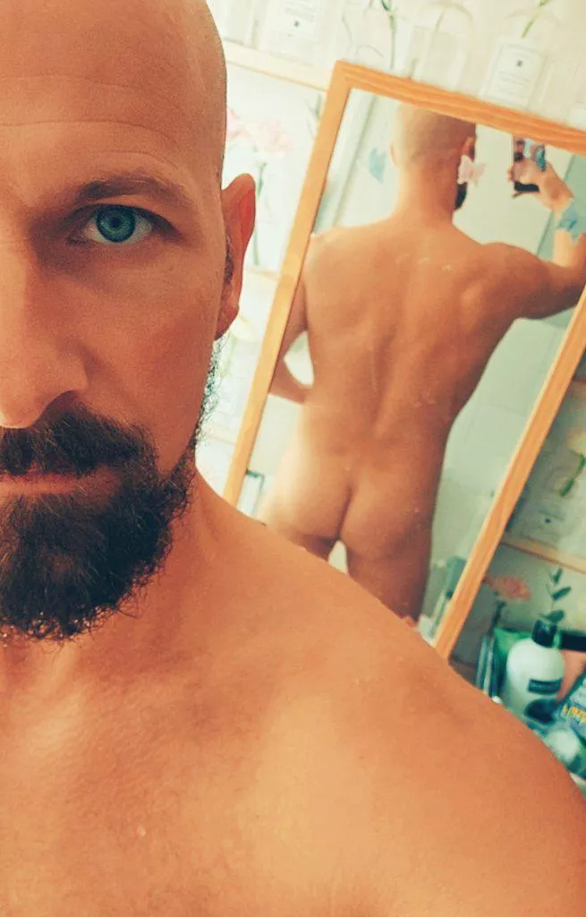 Anyone into bearded dads here? (40)