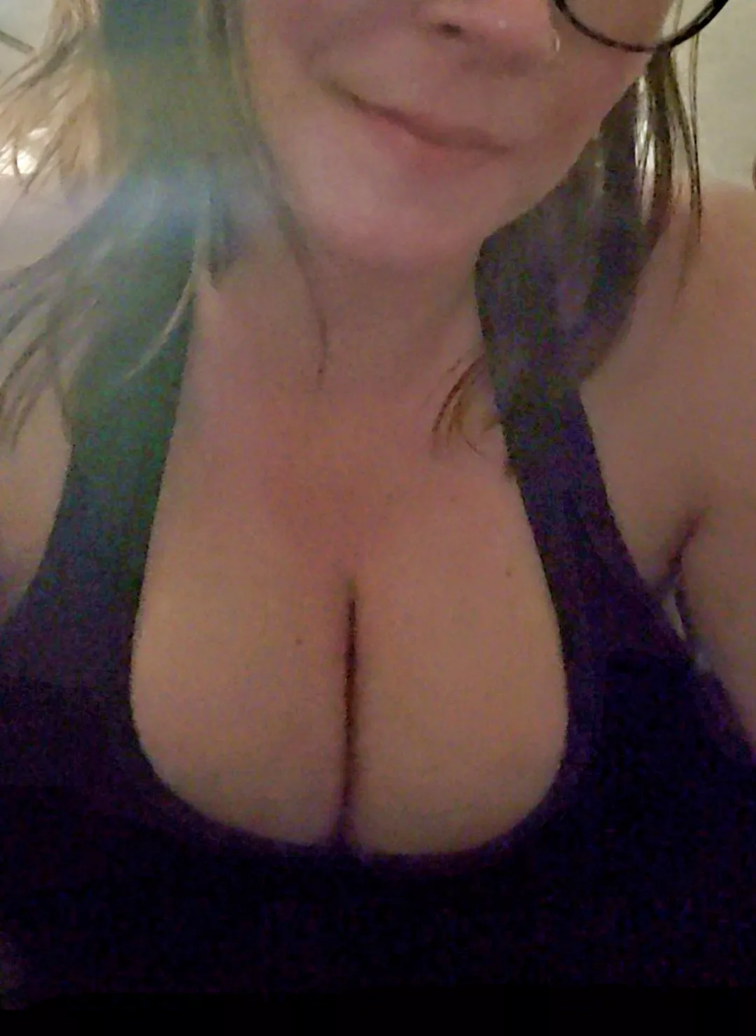 Barely holds them in 