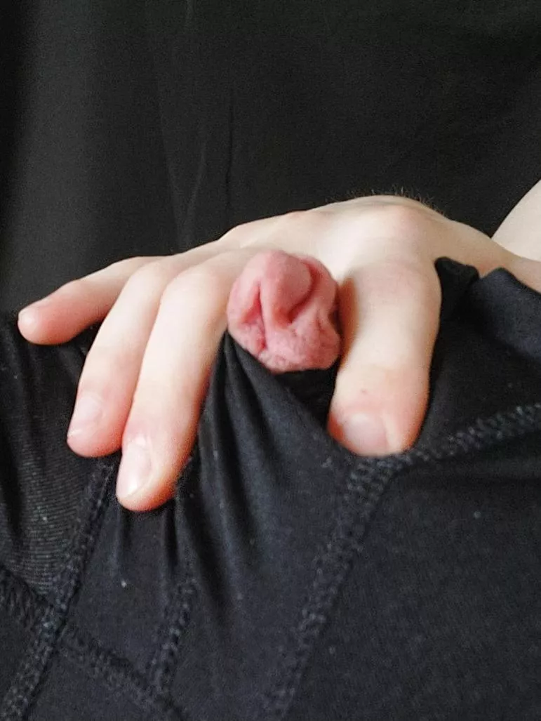 Big, sensitive, orgasm free