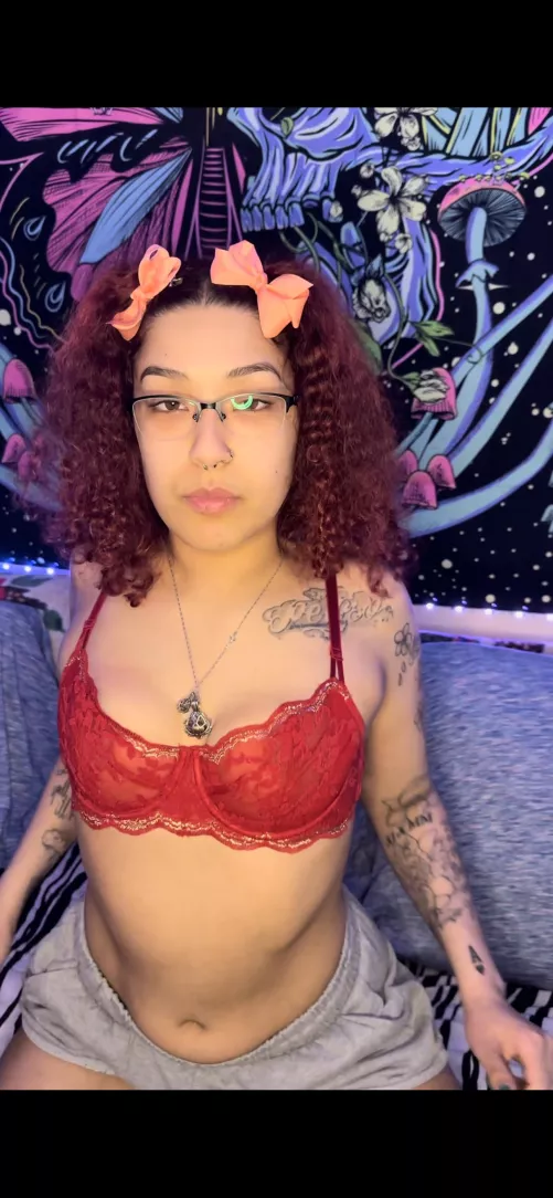 Bored??? My OF is free rn😍💋😈