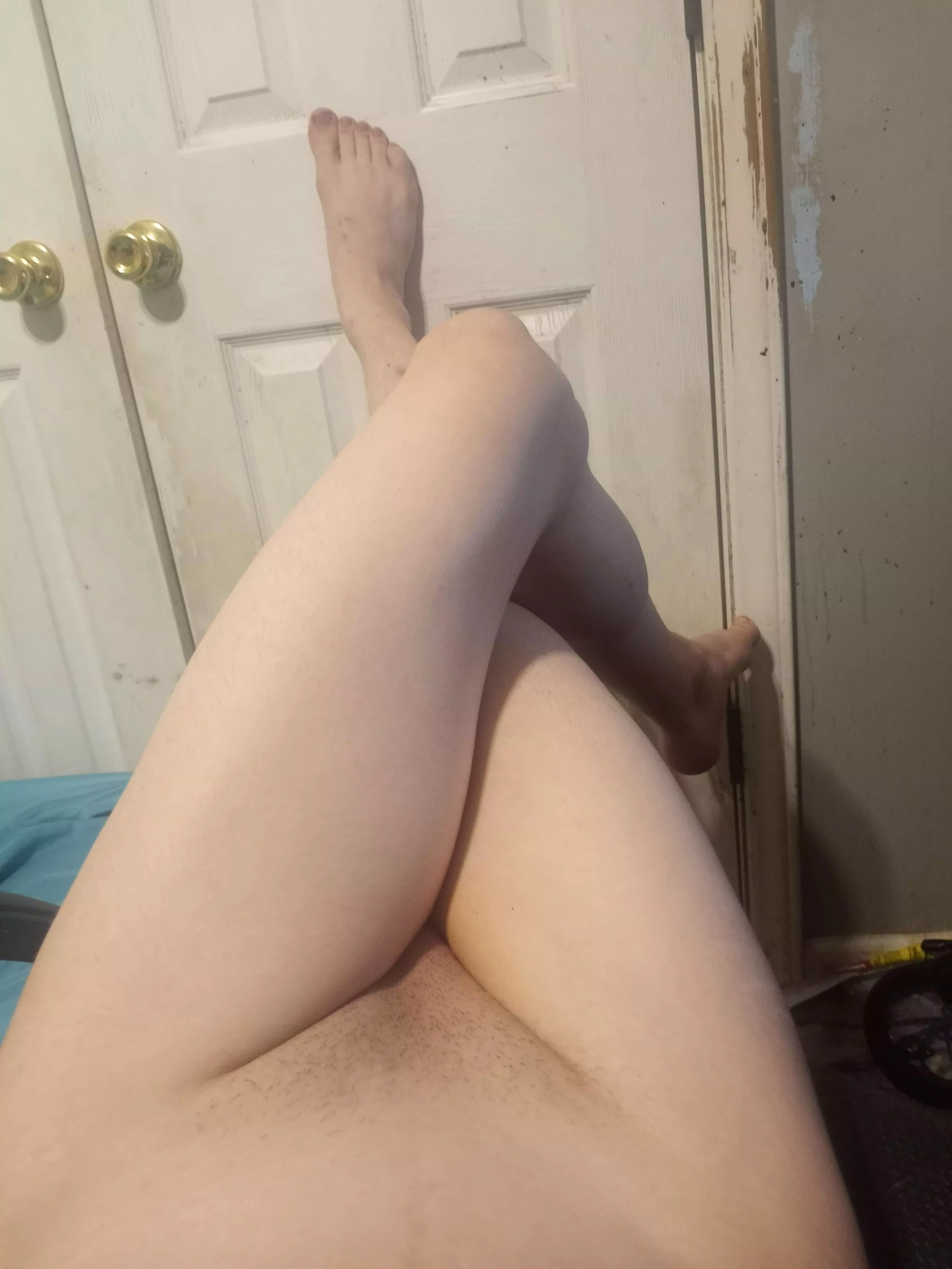 Can I suck you well you play with my feet?