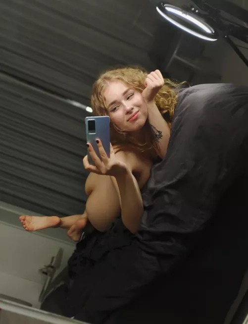 Come and fuck me tonight before tomorrow's class