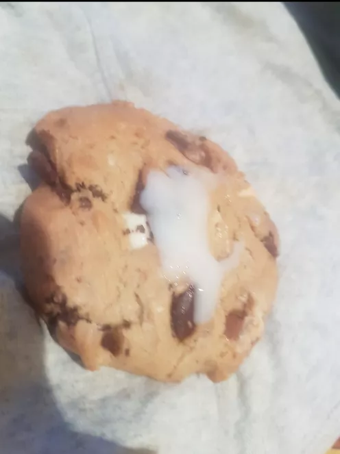 Cum Chocolate chip 🍪