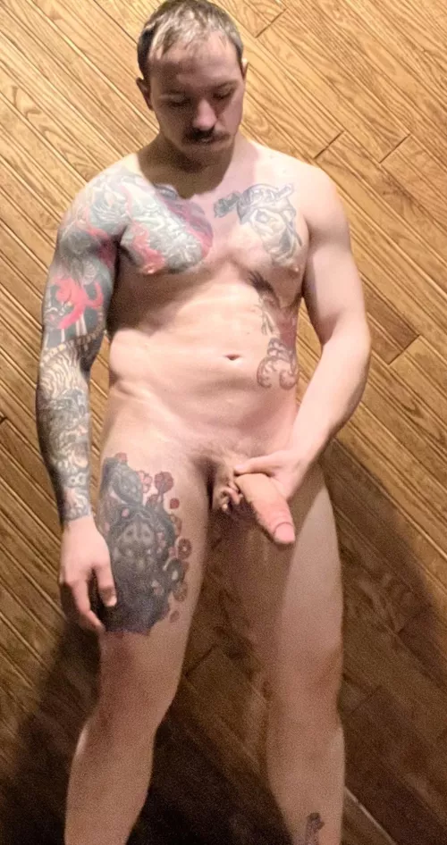 Cum hold daddies cock