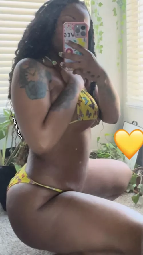 Do you like my bikini?