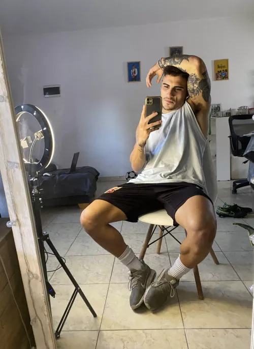 Guys, do you work out? I love it!