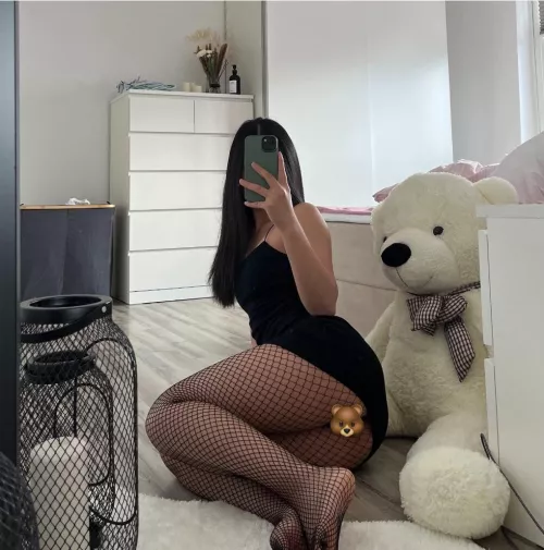 He brought his friend 🧸👉🏻👈🏻