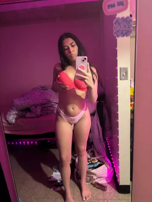 Hey loser, let’s feminise you sissy :3