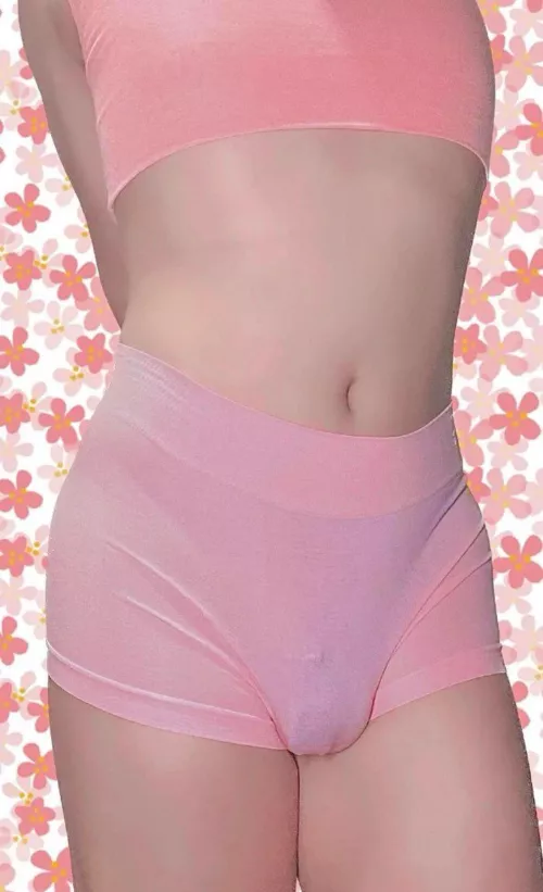 I hope no one sees my cage 😳