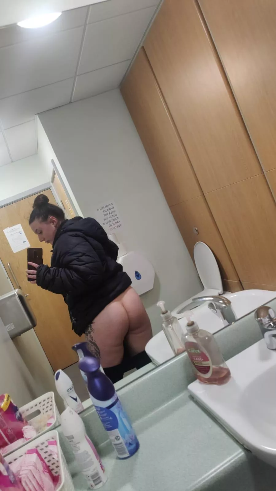 I love flashing in work 