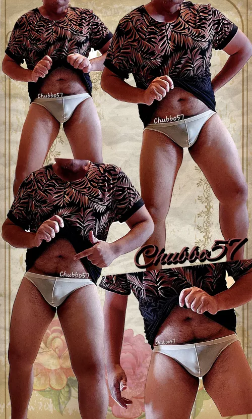 It's my birthday today. Not feeling too good from a flu but the show must go on! 🤒💊💉🎂💝