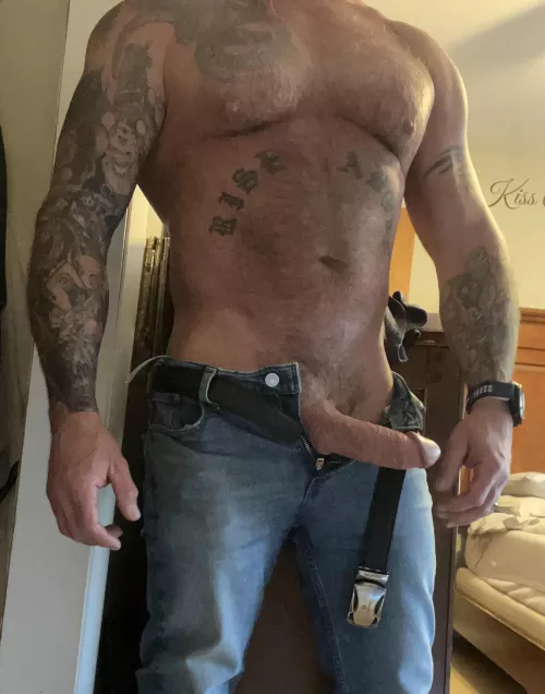 It’s not going to suck itself (49)