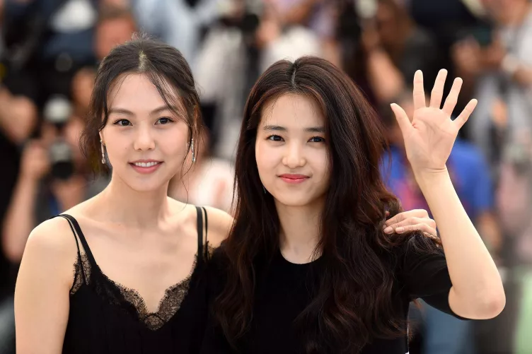 Kim Min-hee & Kim Tae-ri