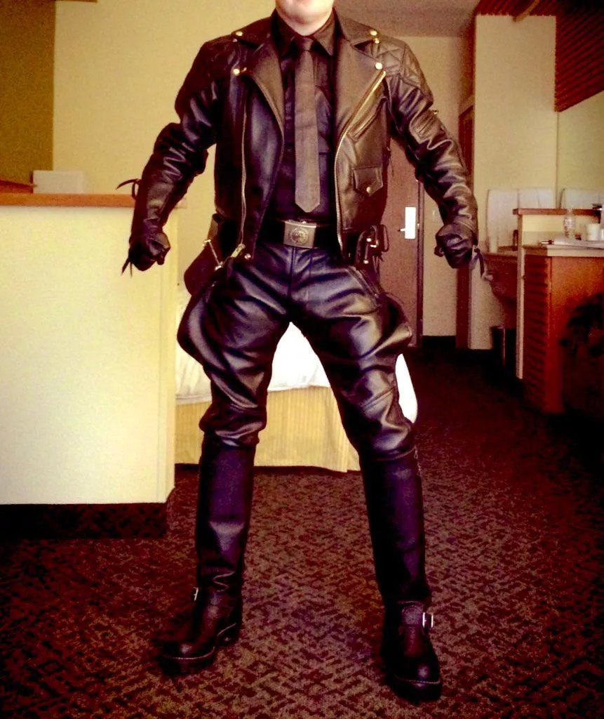 Leather daddy saying Hi