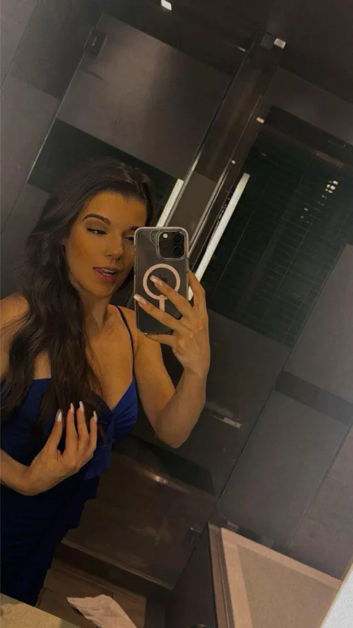 Looking for a daddy 21F