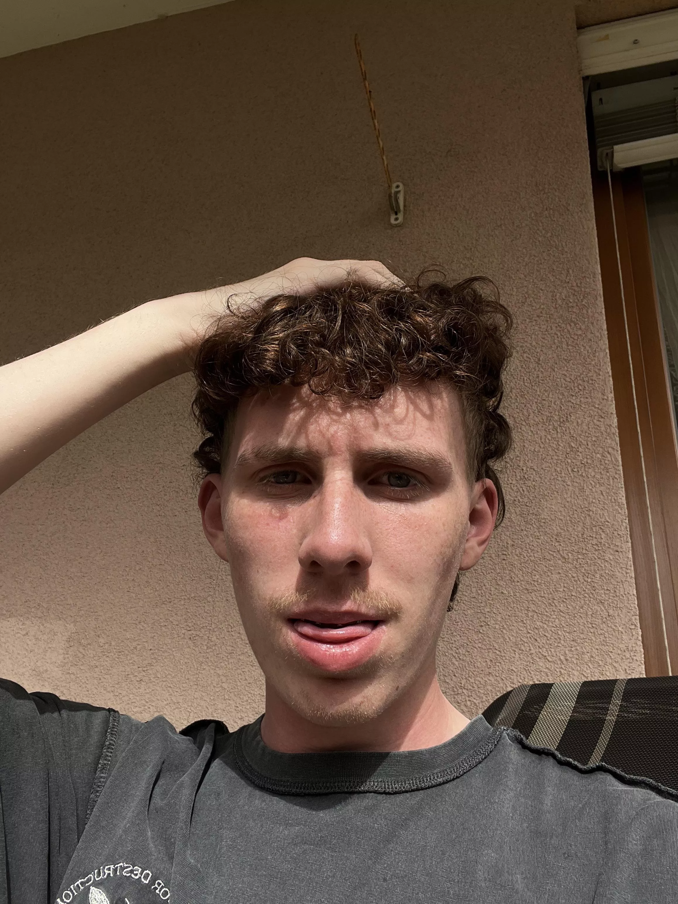 new here :) new here :)