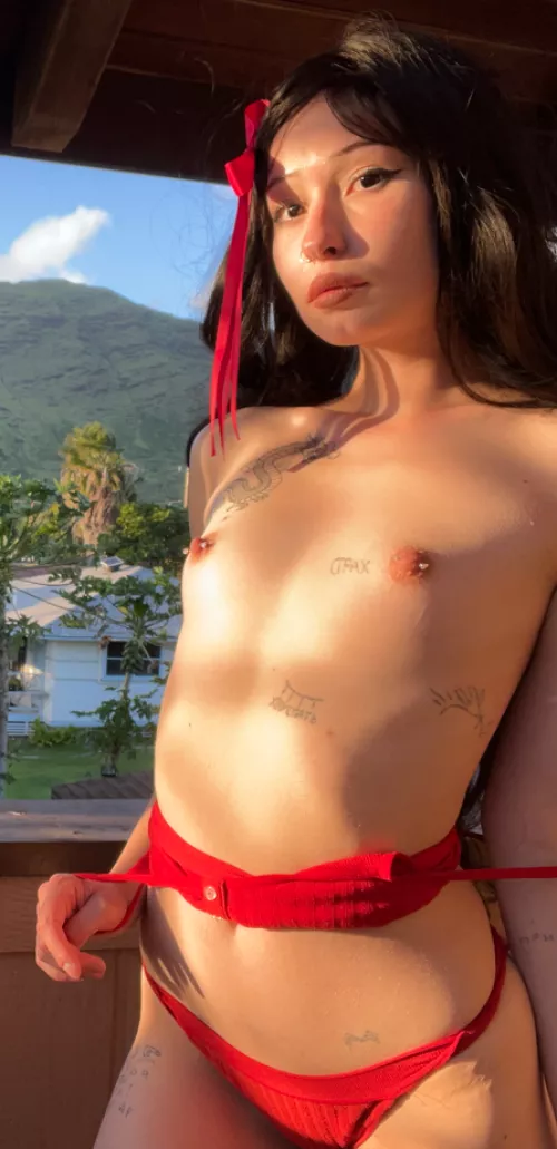 No one would even notice I'm sunbathing topless