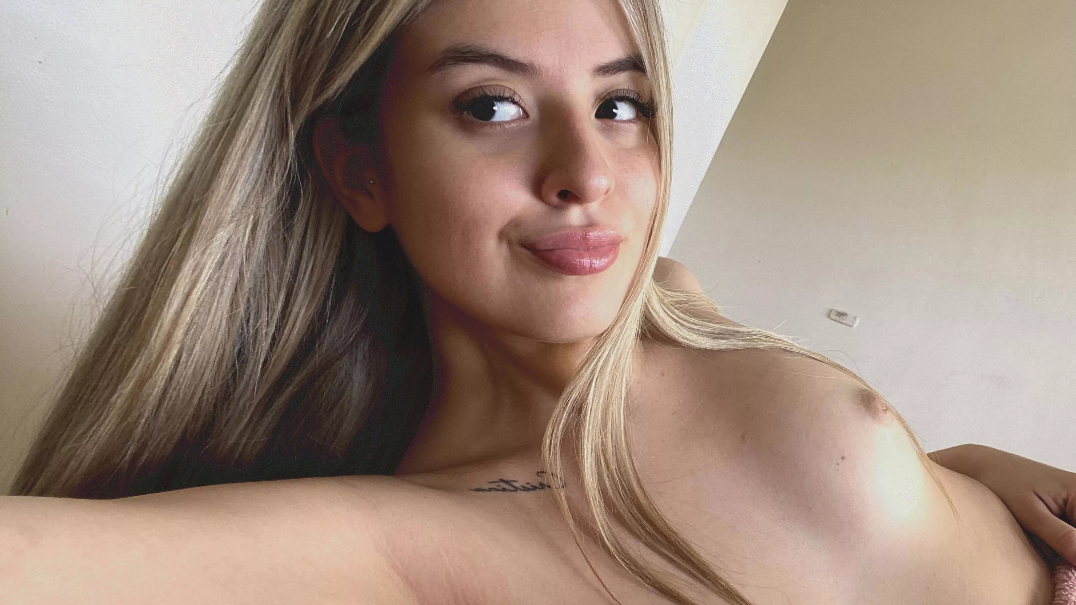 On the first date, I prefer to be hunched over.